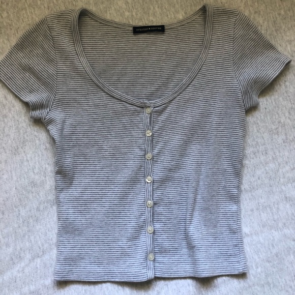 Brandy Melville Tops Brandy Melville Zelly Button Up Top Poshmark